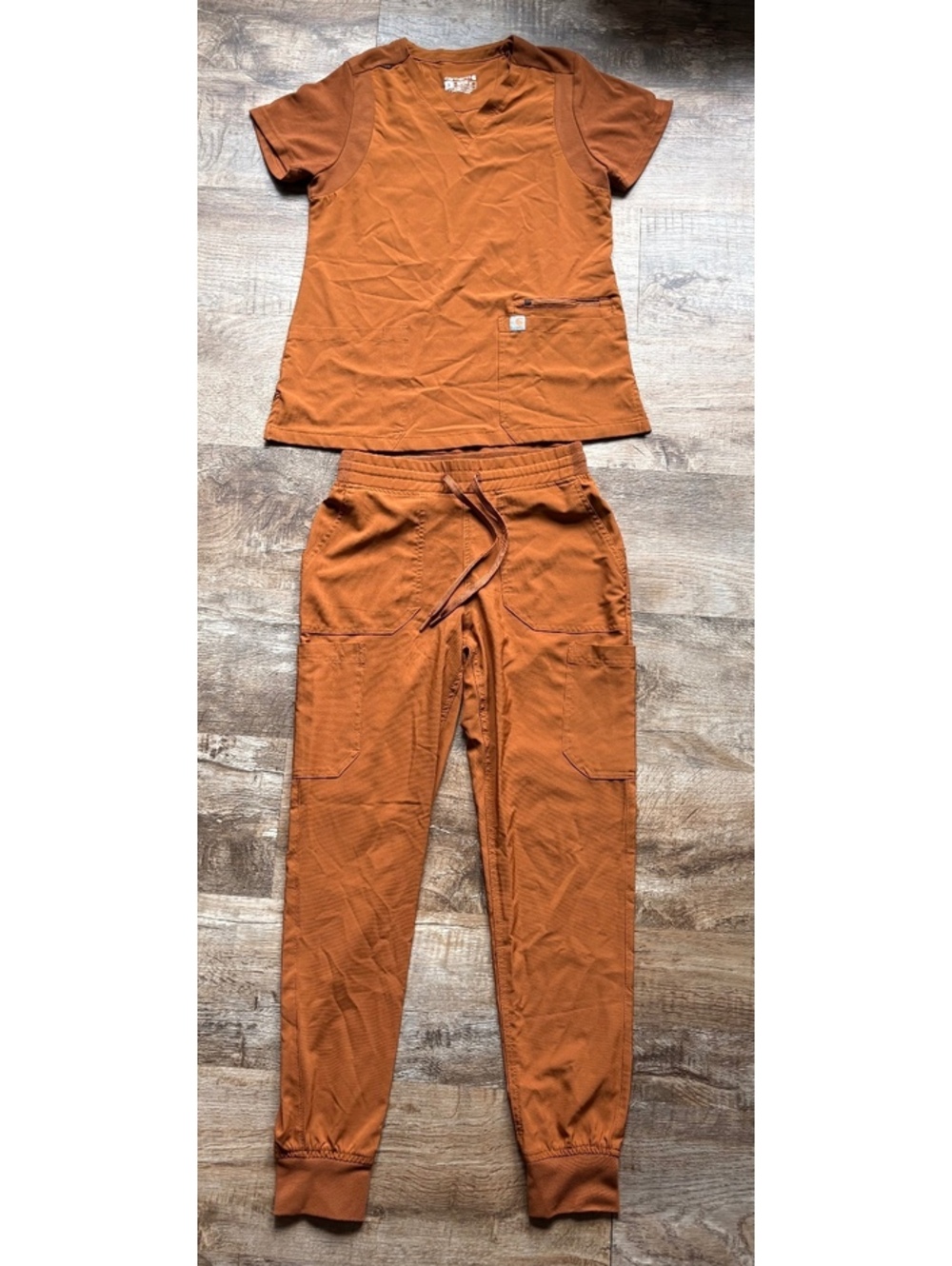 Carhartt Modern Fit Women's Scrub Set - Rust Orange Size XS / Small